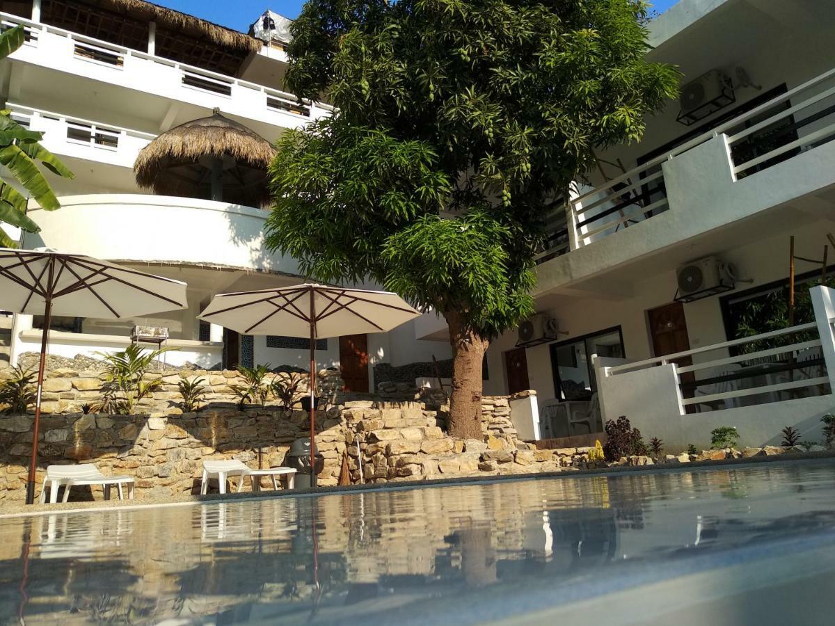 Jalyn'S Resort Sabang Puerto Galera Exterior photo